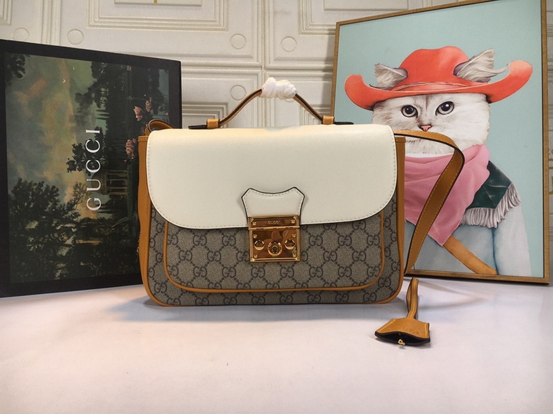 Gucci Handbags 446